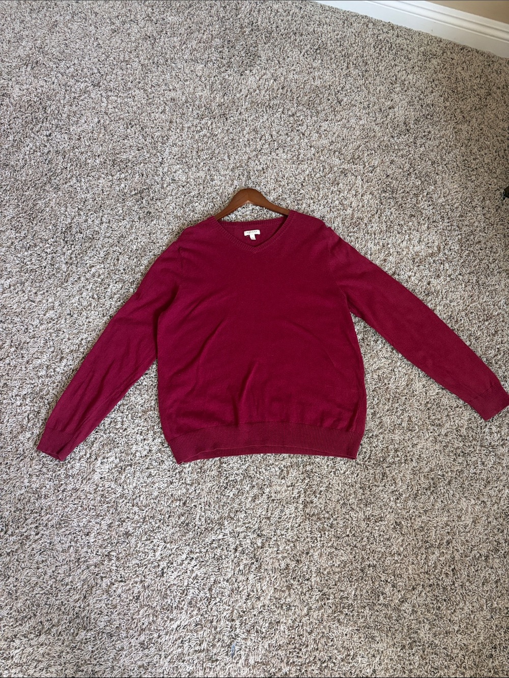 Casual cotton lightweight knit Men's V-Neck red Sweater by Sonoma size L